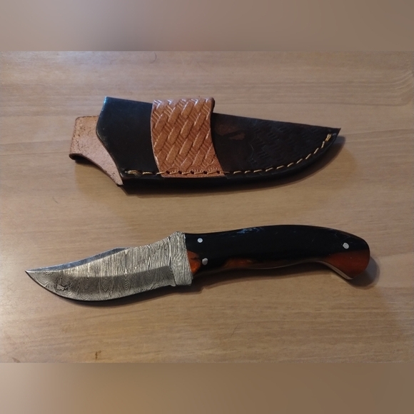 Other - New Men's Damascus Steel Blade Hunting Knife With Sheath